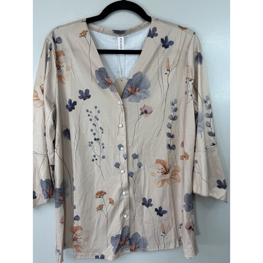 NWT Zolucky Neutral‎ Floral Blouse W/bell Sleeved & Pear Buttons Size XL